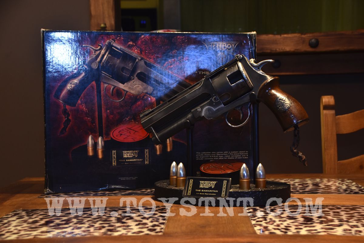 Hellboy Life-Size Samaritan Revolver